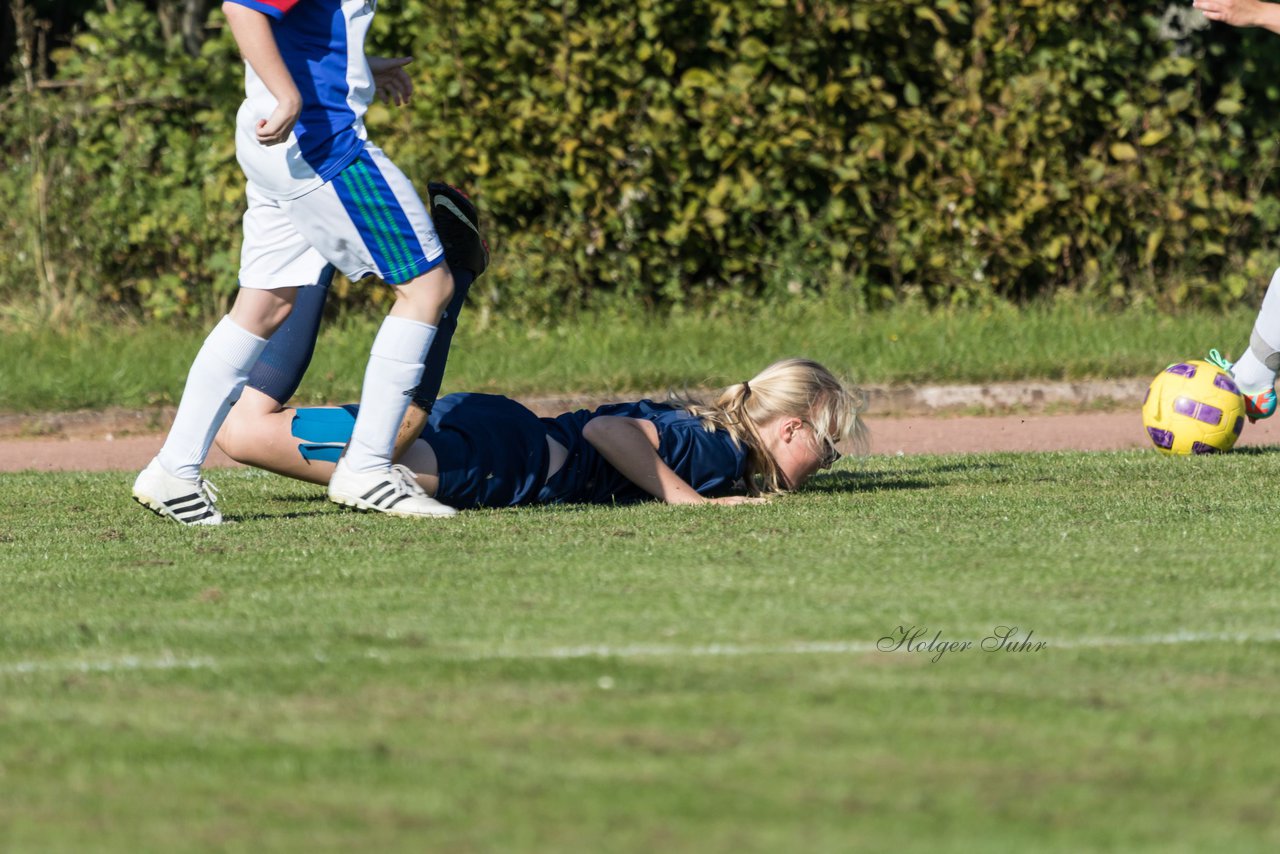 Bild 318 - B-Juniorinnen Krummesser SV - SV Henstedt Ulzburg : Ergebnis: 0:3